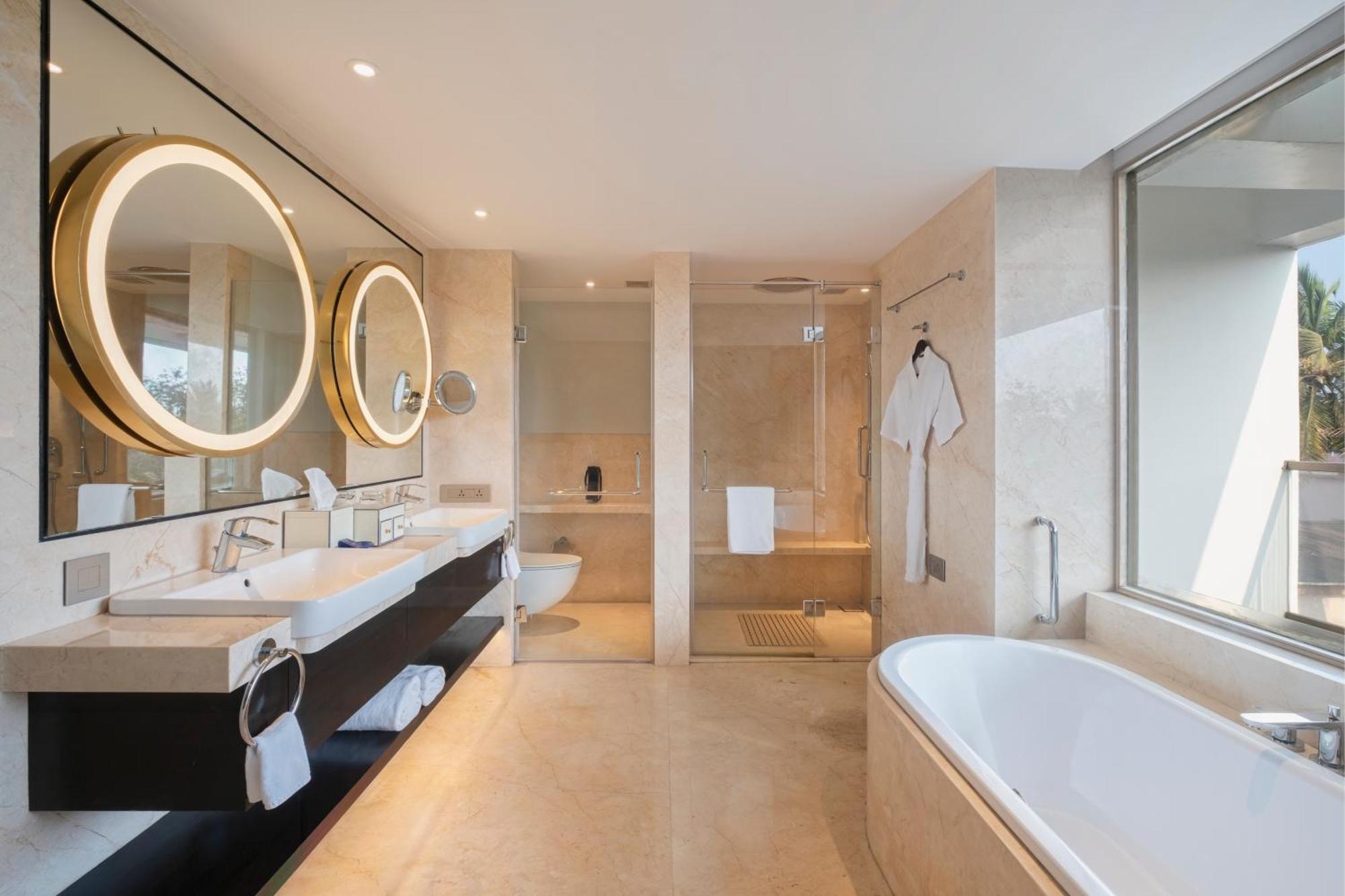 Vivanta Goa, Miramar Panaji Luaran gambar