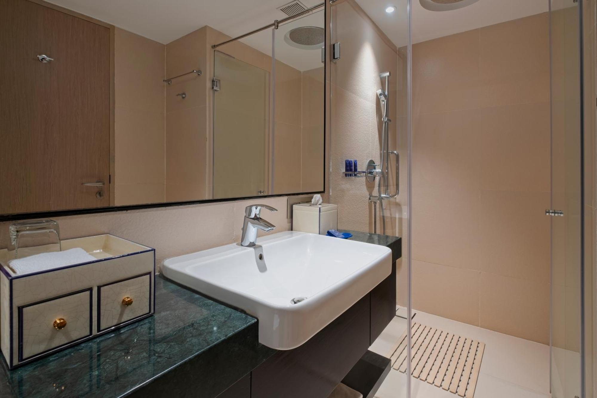 Vivanta Goa, Miramar Panaji Luaran gambar